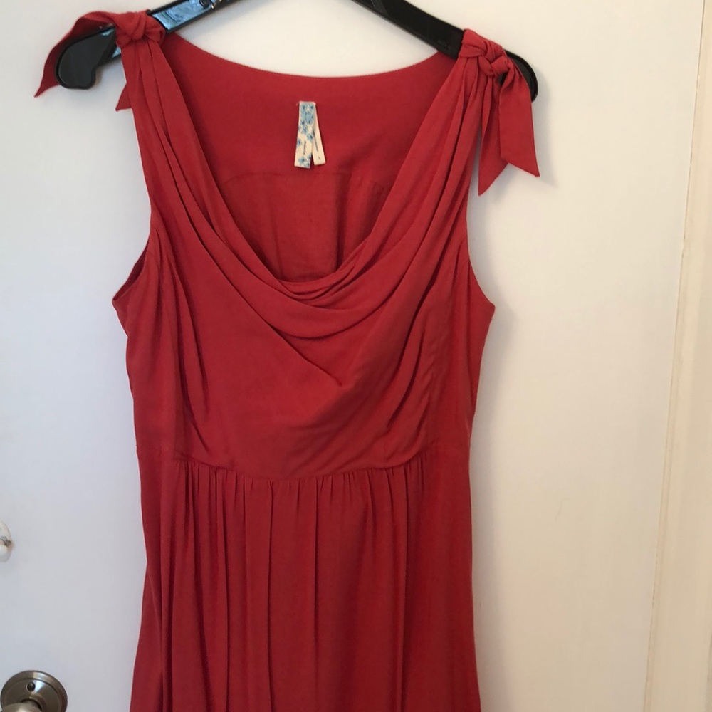 Dress - Picture 3 of 4